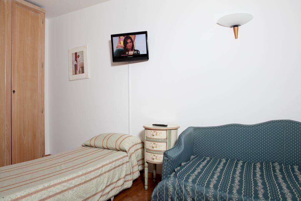 Hotel Donatello Alberobello Zimmer foto